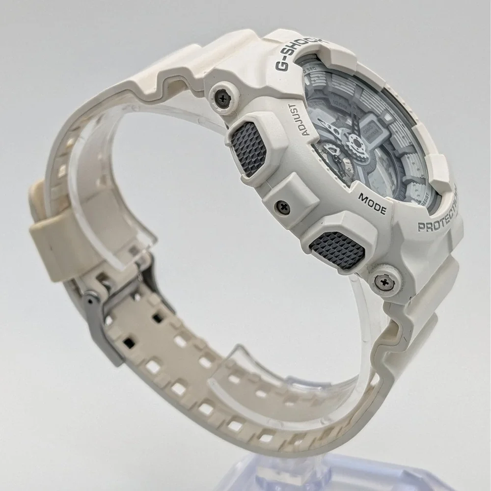 Casio G-Shock‎ GA-110C Watch Mens White Analog Digital Shock Resist 5146 Clean